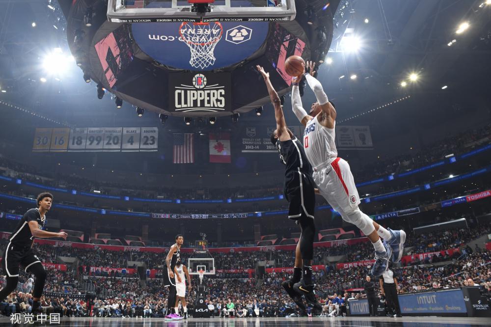 次换人之外 次换人之外