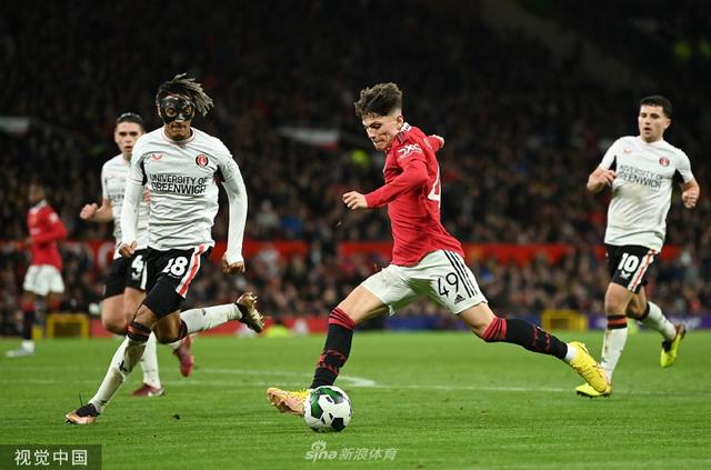 舞台立足 舞台立足